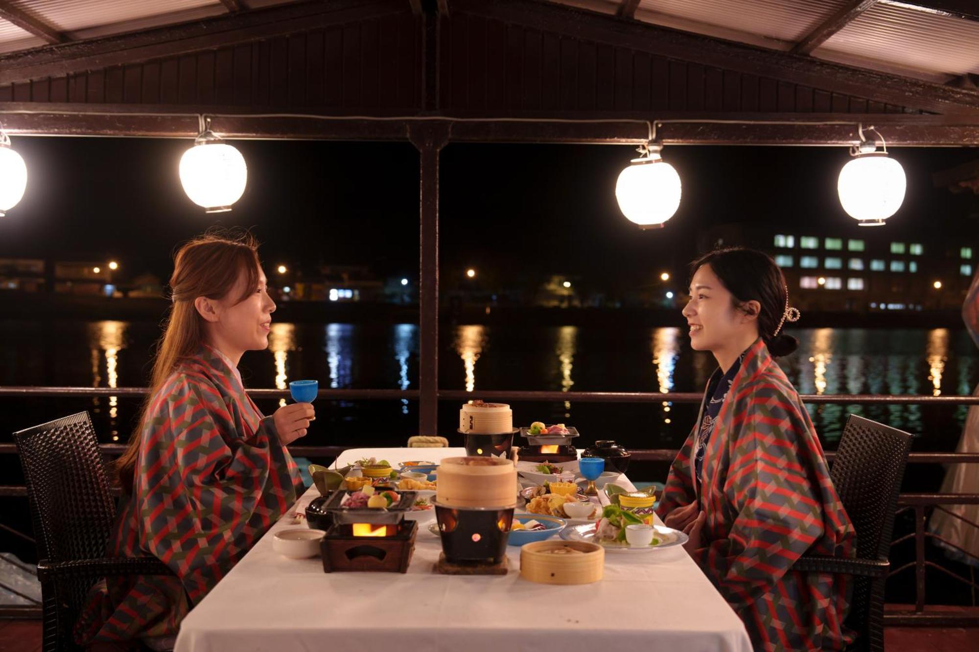 Hita Onsen Kizantei Hotel Экстерьер фото