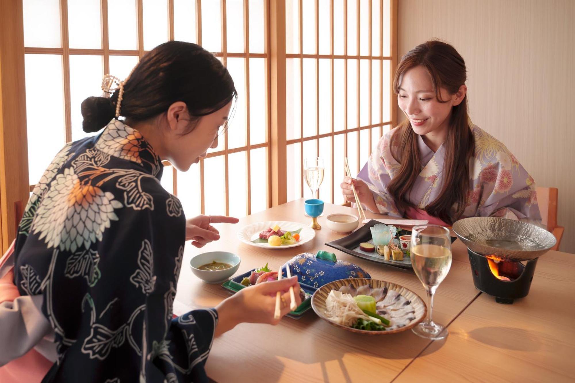 Hita Onsen Kizantei Hotel Экстерьер фото